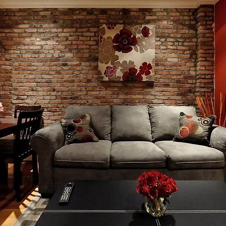 Apartment Stylish Upper East Side 2 Bed 2 Bath New York