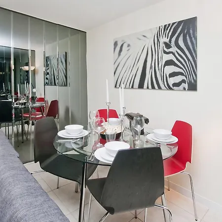 One Bedroom With Backyard - Brooklyn Holiday home