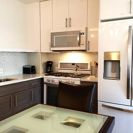 Apartment Midtown East At View 34 - A Premier Furnished *