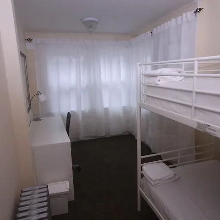 Hostel 770suites *