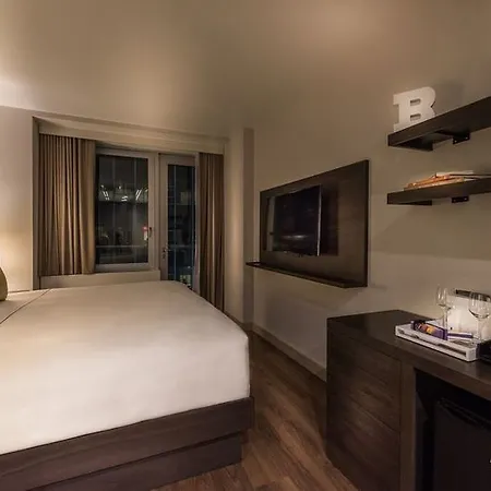 Hotel The Bernic City,tapestry Collection By Hilton