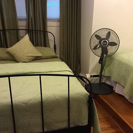 Stunning 7 Bedroom With 4 Bathrooms - Sleeps 25
