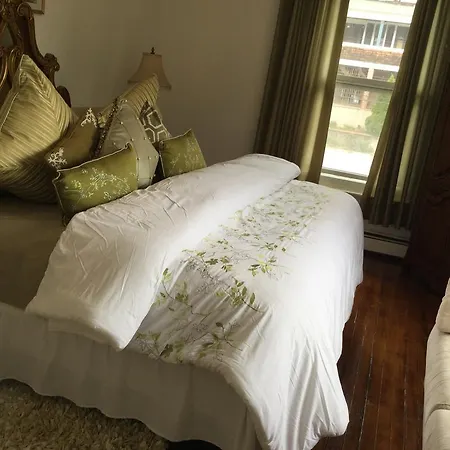 Holiday home Stunning 7 Bedroom With 4 Bathrooms - Sleeps 25