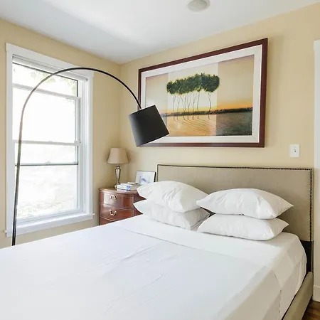 Onefinestay - Williamsburg Private Homes
