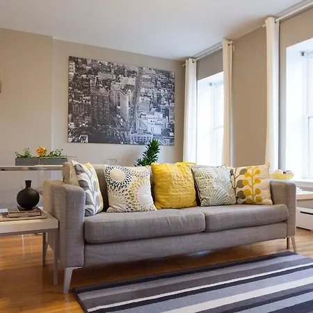 Apartment Two Bedroom In Harlem *