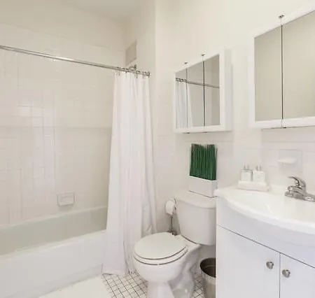 Apartment Two Bedroom In Harlem
