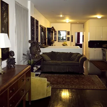 Hotel The Gallery House 2*