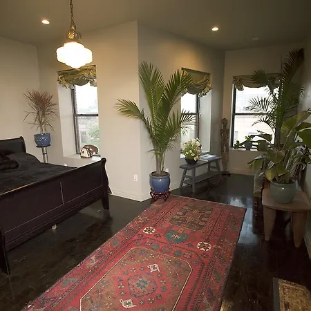 The Gallery House