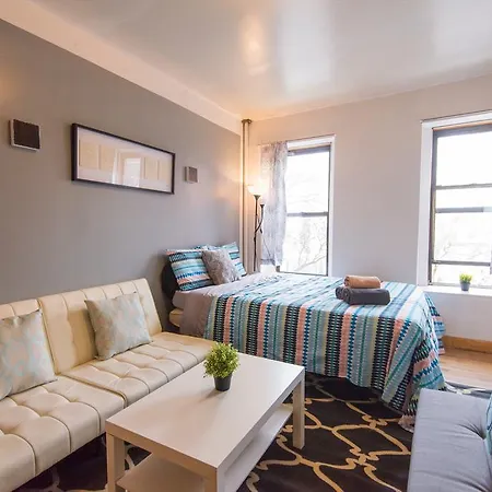 Large Three Bedroom - Nyc New York