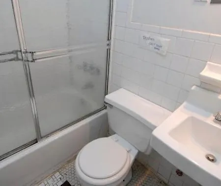 Apartment John 3 16 Christian Bnb New York
