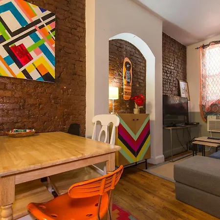 Apartment Three Bedroom East Village Bungalow *