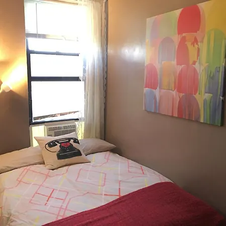 Three-bedroom Central Park East