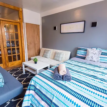 Large Three Bedroom - Nyc New York