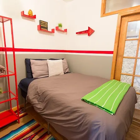 Large Three Bedroom - Nyc
