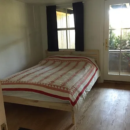 Apartment All New Brooklyn Garden *
