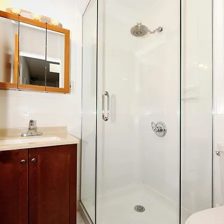 Apartment Midtown East *