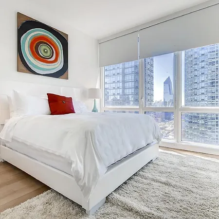 Apartment Global Luxury At Sky New York