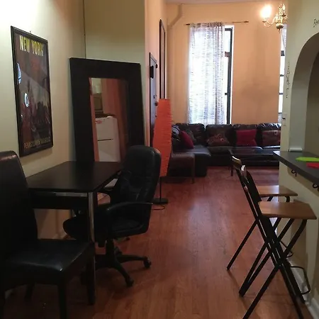 51St Street Apartments