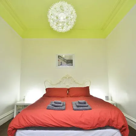 Greenpoint Apartment New York