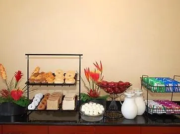 Comfort & Laguardia Airport Hotel New York