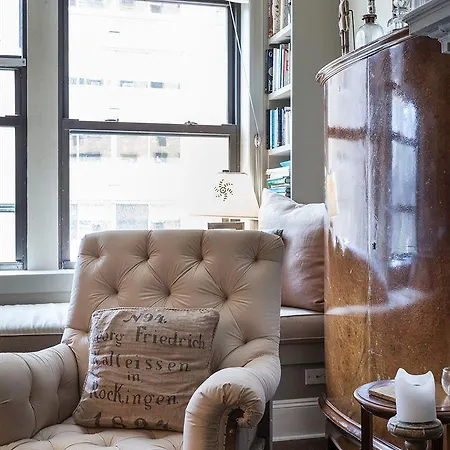 Upper East Side Apartment