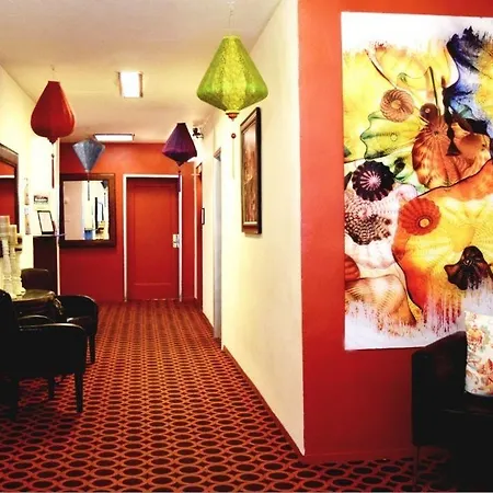 Royal Park Hostel New York