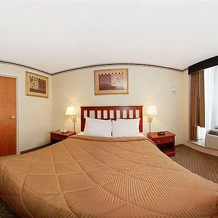 Red Lion & Long Island 3*