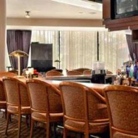 Ramada Plaza Jfk International Airport Hotel