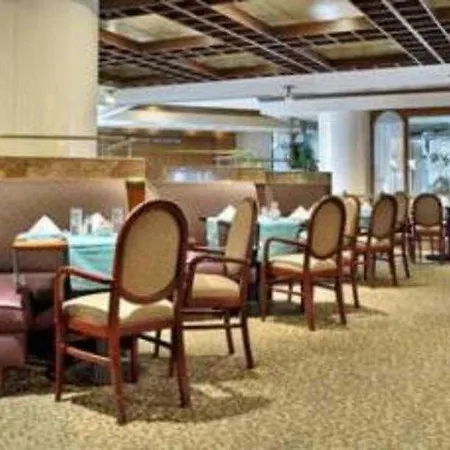 Ramada Plaza Jfk International Airport