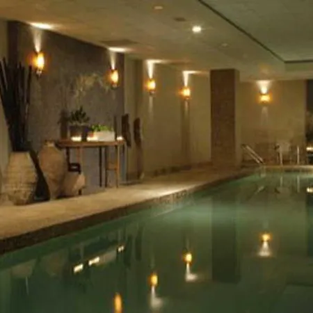 Aka Sutton Place 4* New York