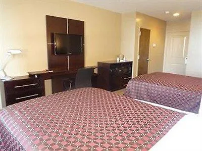 Red Roof Inn Flushing Hotel 2* New York