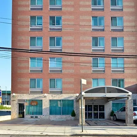 Western Queens Court Hotel New York