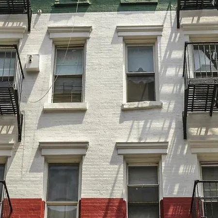 Wanderlofts Hotel 3*