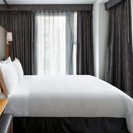 The Jewel Hotel, 4*