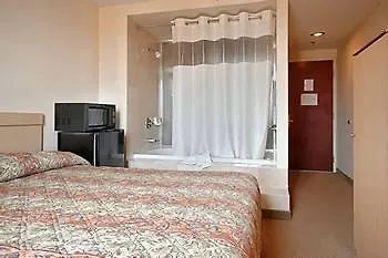 Days By Wyndham Jamaica / Jfk Airport Hotel New York