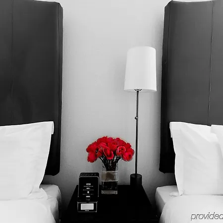 Washington Jefferson At Times Square 3*