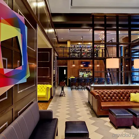 Archer Hotel