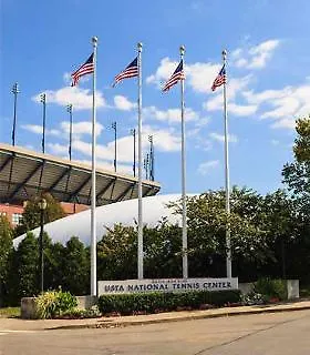 Fairfield By Marriott Laguardia Airport/flushing 3* New York