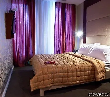 The Ridge Hotel