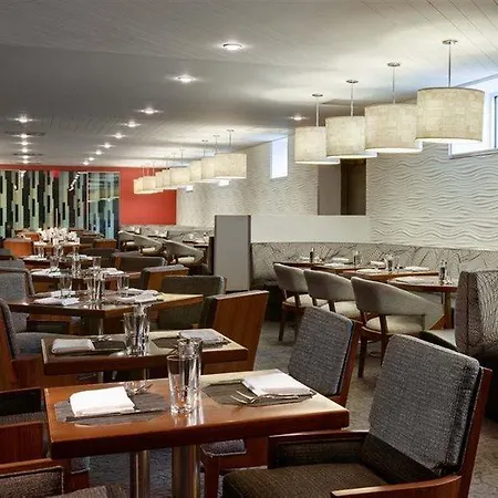 Hotel Crowne Plaza Jfk Airport City, An Ihg New York