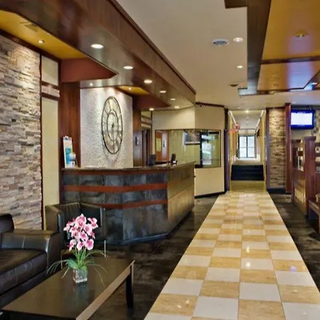 Hotel The Landing At Laguardia 3*