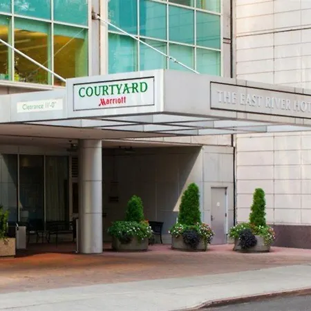 Courtyard By Marriott Manhattan Upper East Side