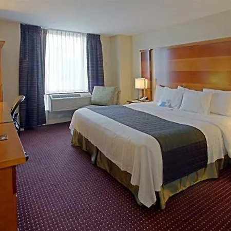 Fairfield By Marriott Manhattan Times Square