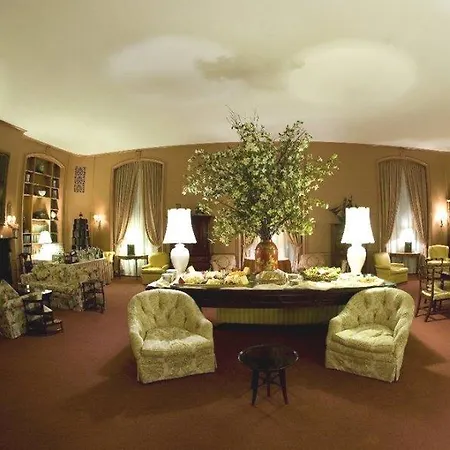 3 West Club