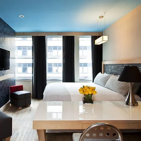 Hotel Tryp By Wyndham Times Square - Midtown 4*