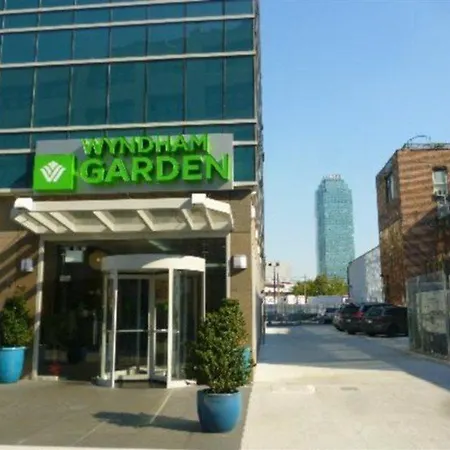Wyndham Garden Long Island