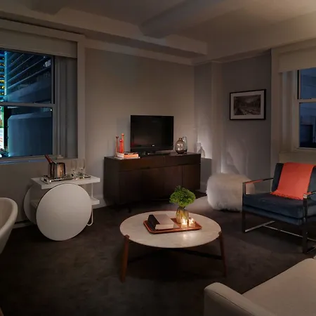 Hotel Paramount Times Square - A Generator 4*