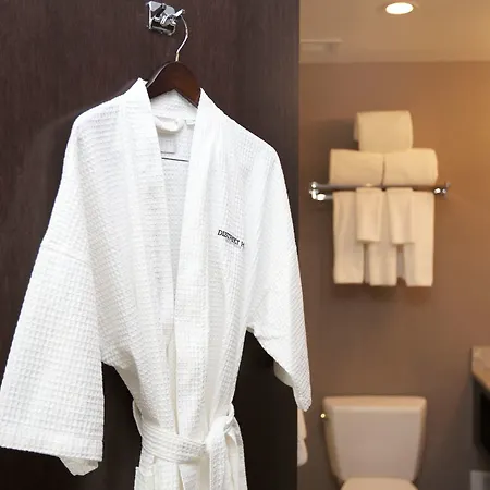 Hotel Distrikt City, Tapestry Collection By Hilton New York