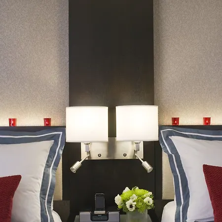 Courtyard By Marriott Times Square West New York