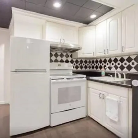 Two Bedroom Private - Bay Ridge